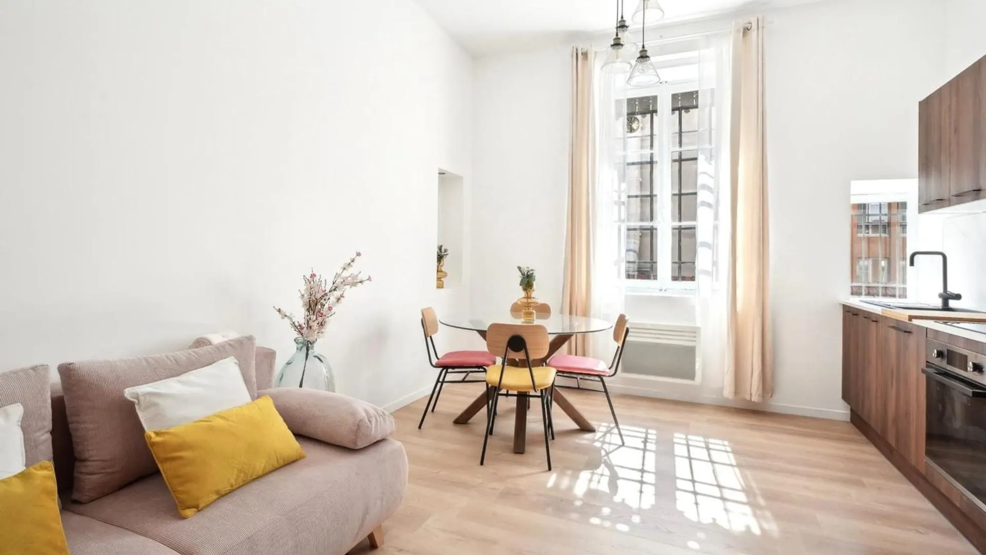 Charming Berlioz Apartment For 6 People In Charpennes 维勒班