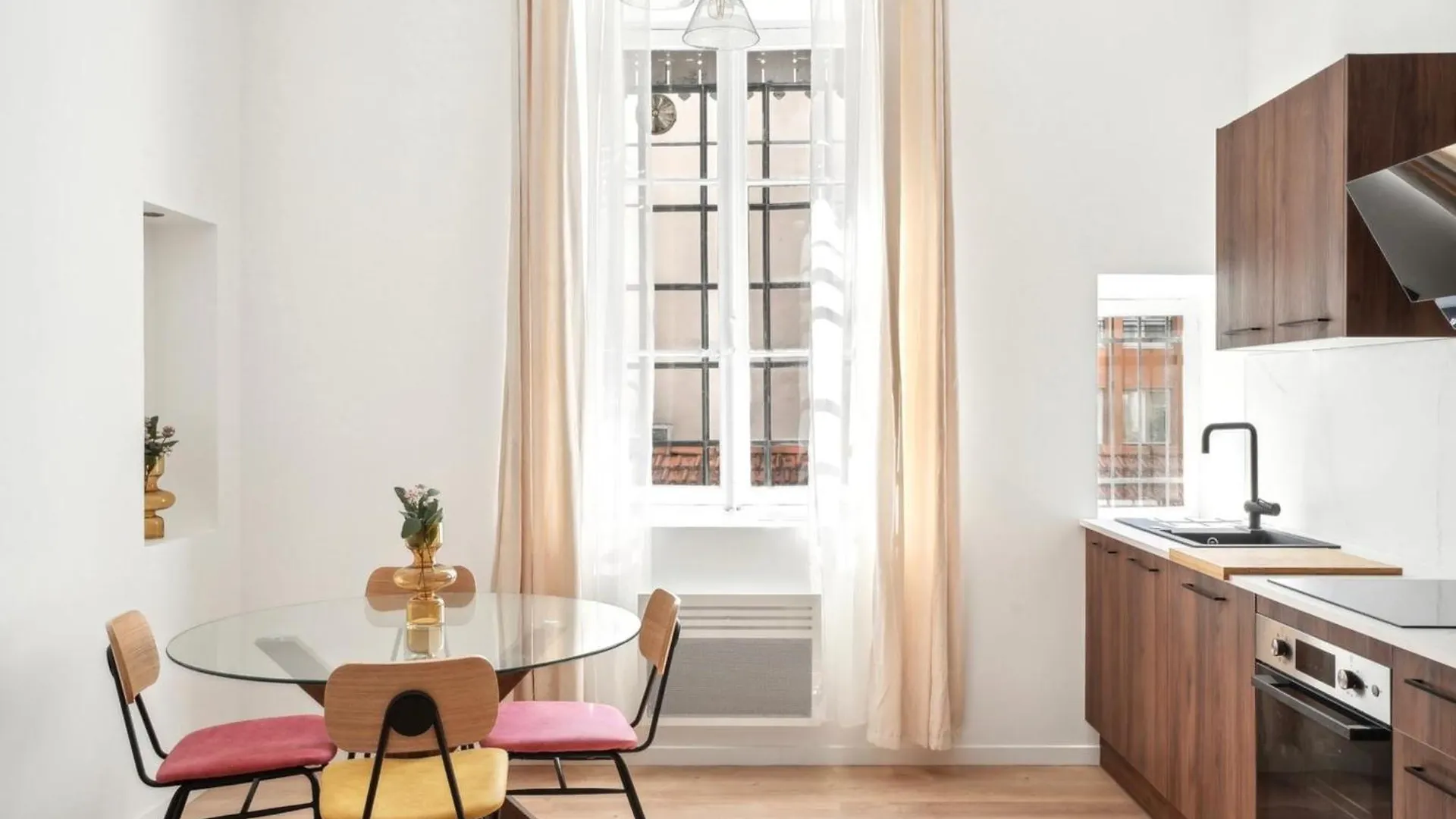 Charming Berlioz Apartment For 6 People In Charpennes Villeurbanne