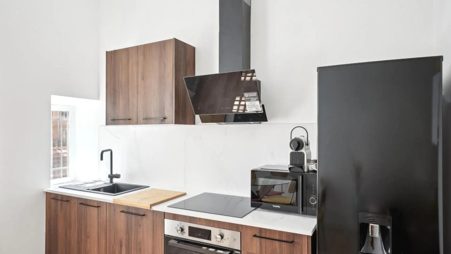 Charming Berlioz Apartment For 6 People In Charpennes Villeurbanne France